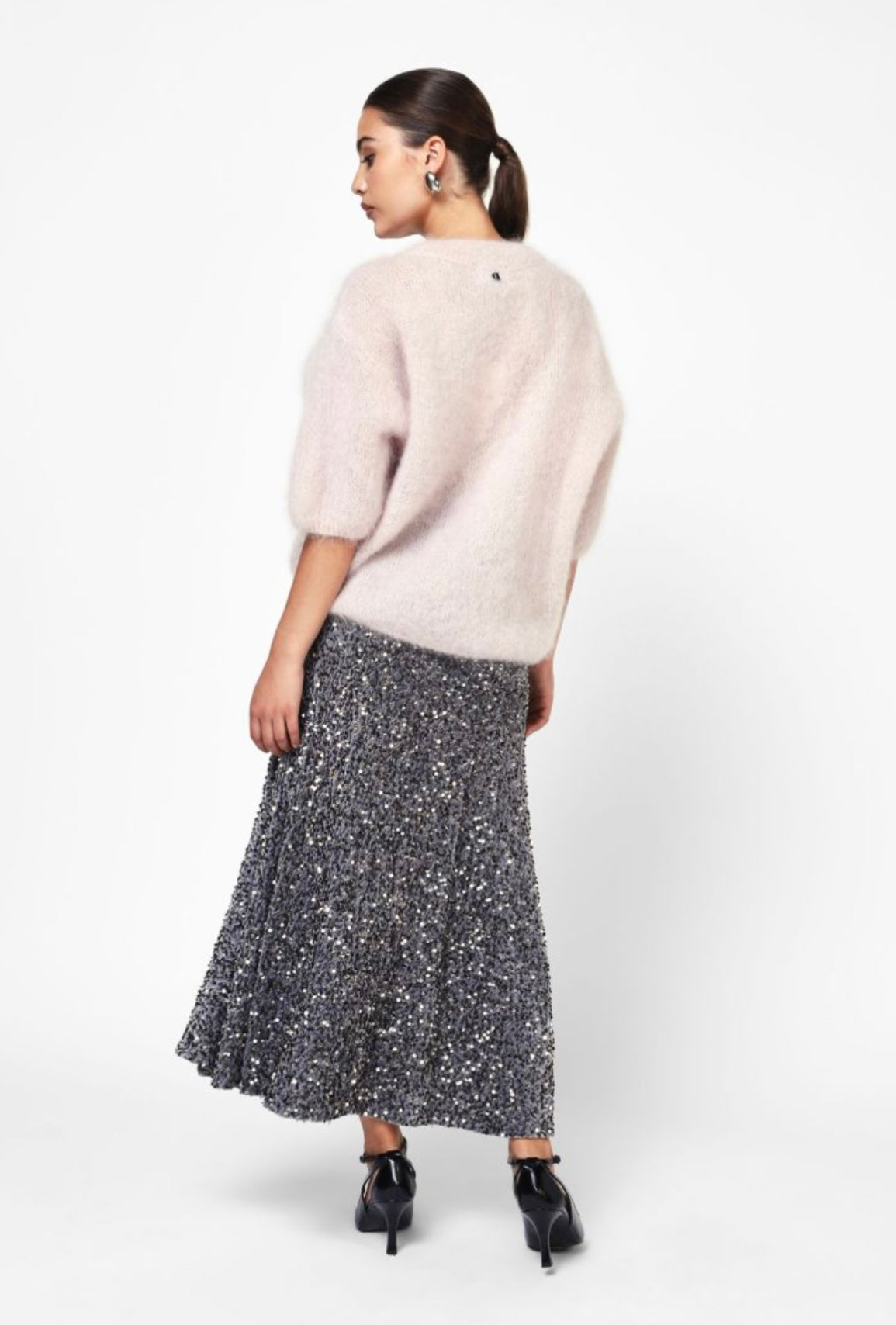 Shimmering velvet mid-length skirt