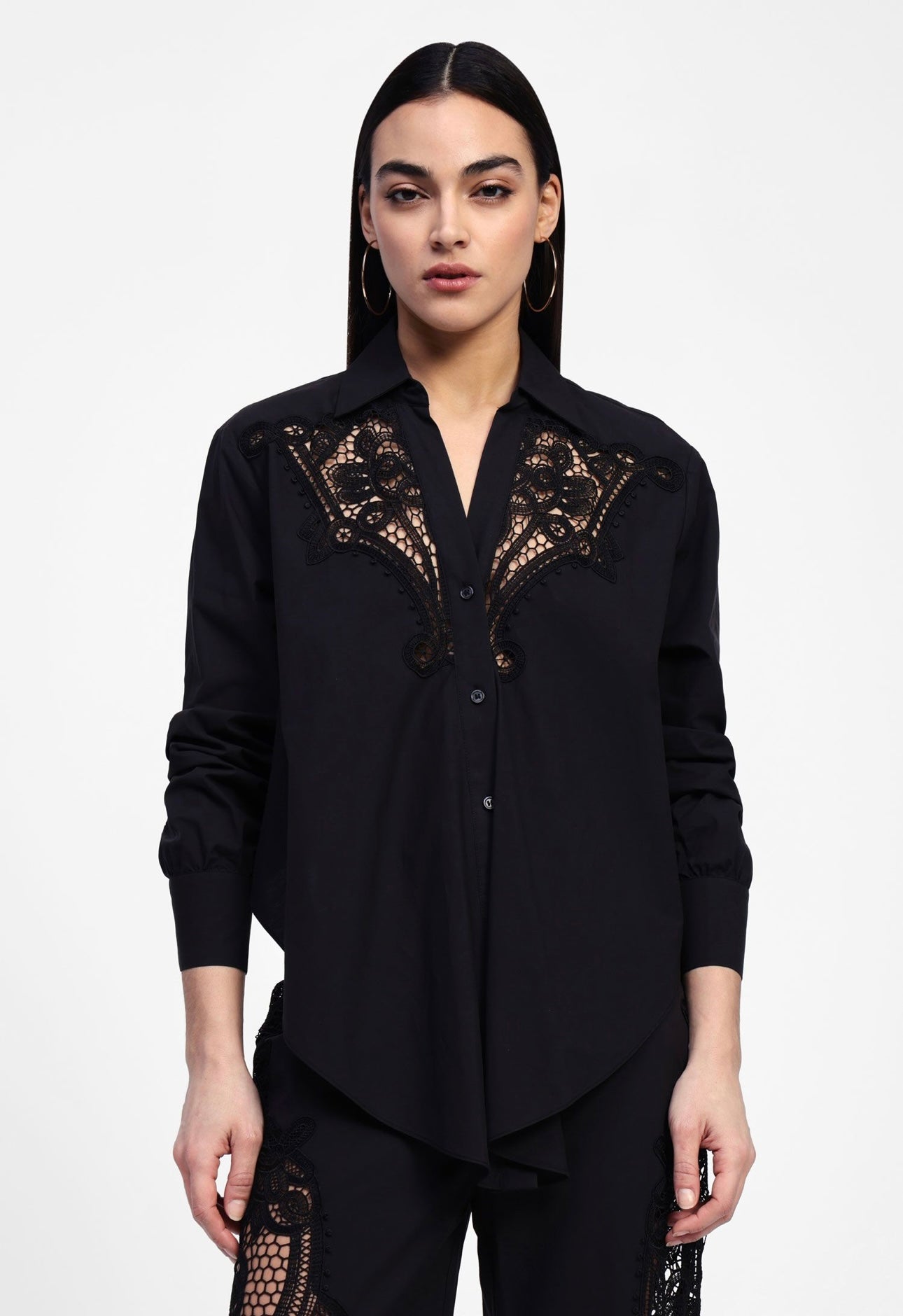 Shirt with embroidery