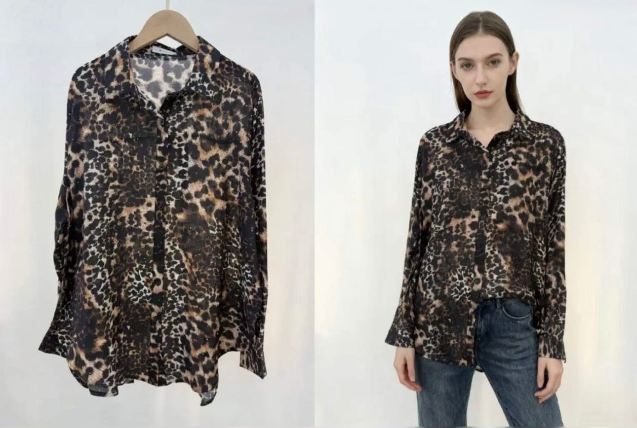 Oversized shirt with crystals