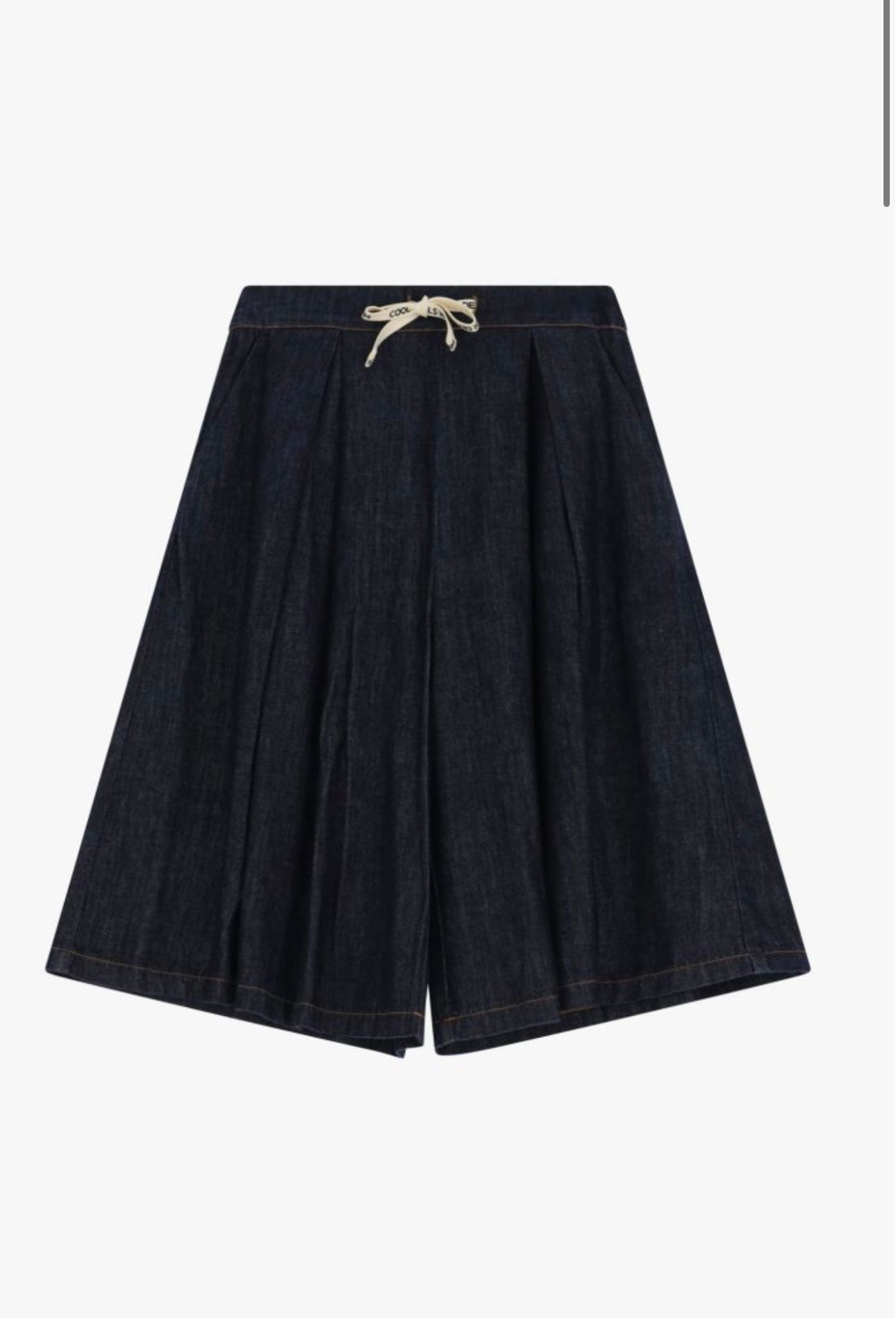 Knee-length bermuda shorts with drawstring