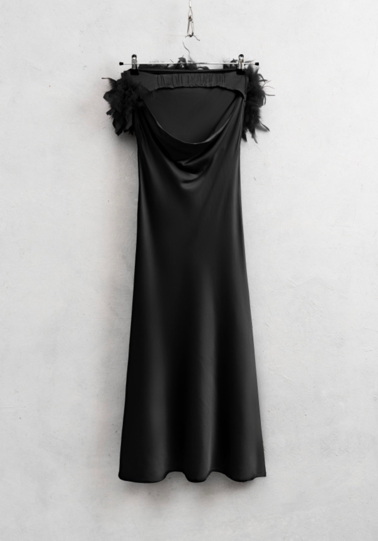 SATIN DRESS WITH FEATHERS