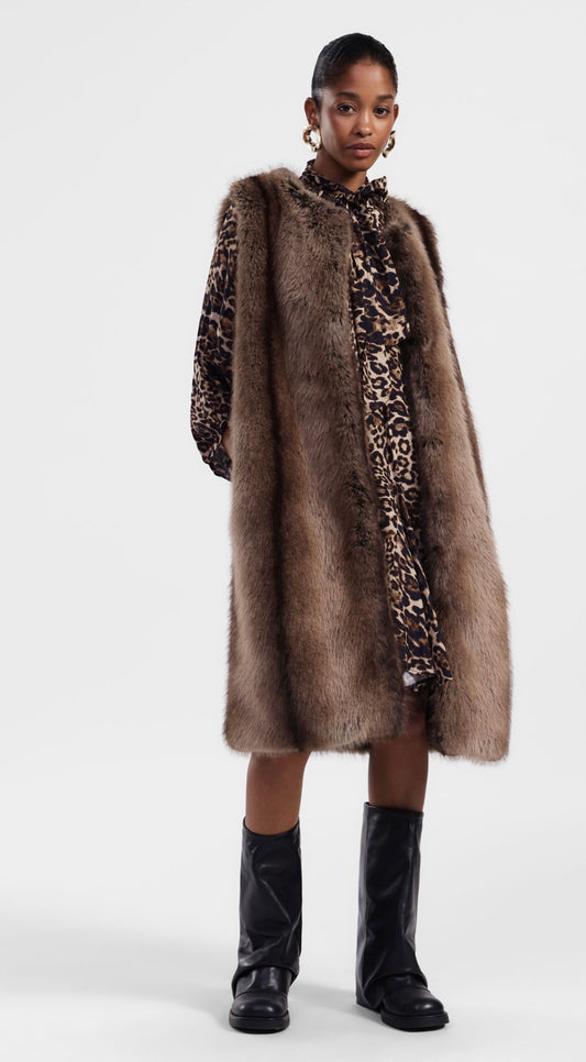 Dixie faux fur vest