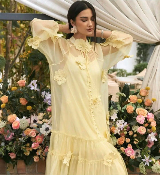 Dress with 3D flowers