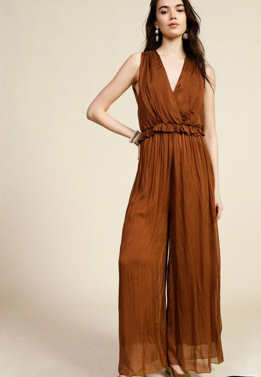 Sleeveless jumpsuit with v-neck and gathered waist