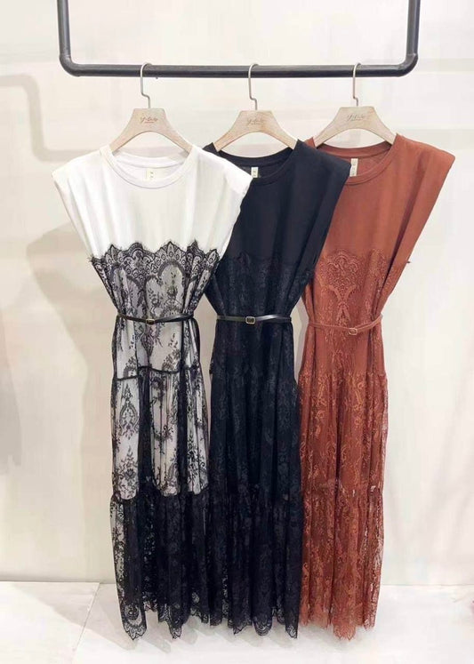 Dress with lace details