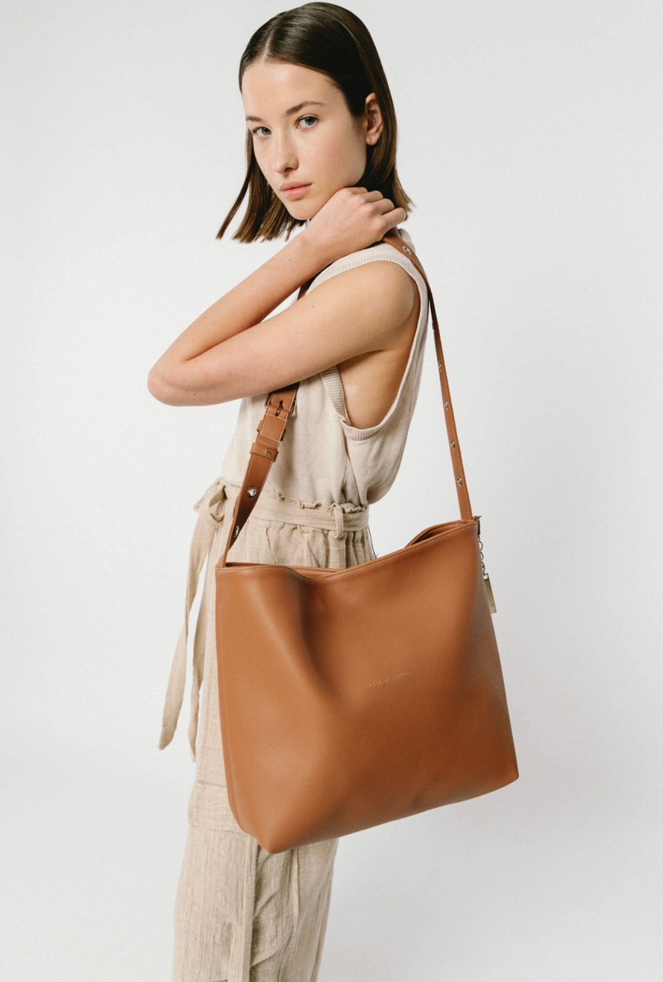 Margot camel bag